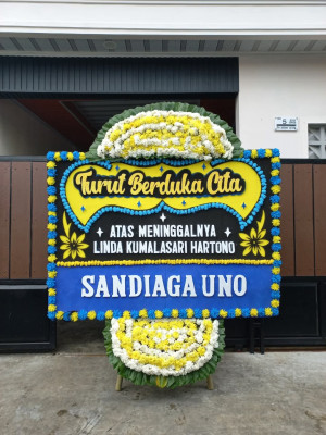 Papan Bunga Duka di Karangpawitan